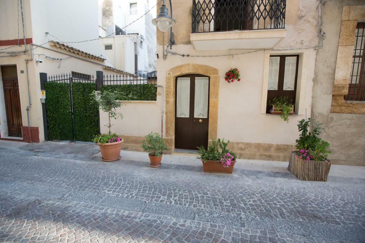 Il Palazzetto Del Pescatore Augusta Extérieur photo